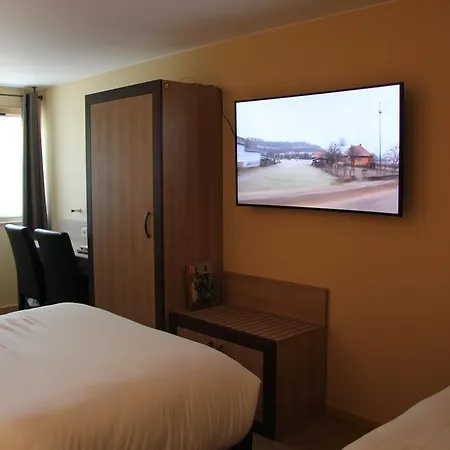 Logis Lhotel Restaurant Antony Le Buisson 3* ヴェリエール・ル・ビュイッソン