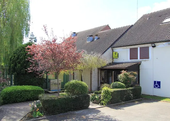 Logis Lhotel Restaurant Antony Le Buisson 3*